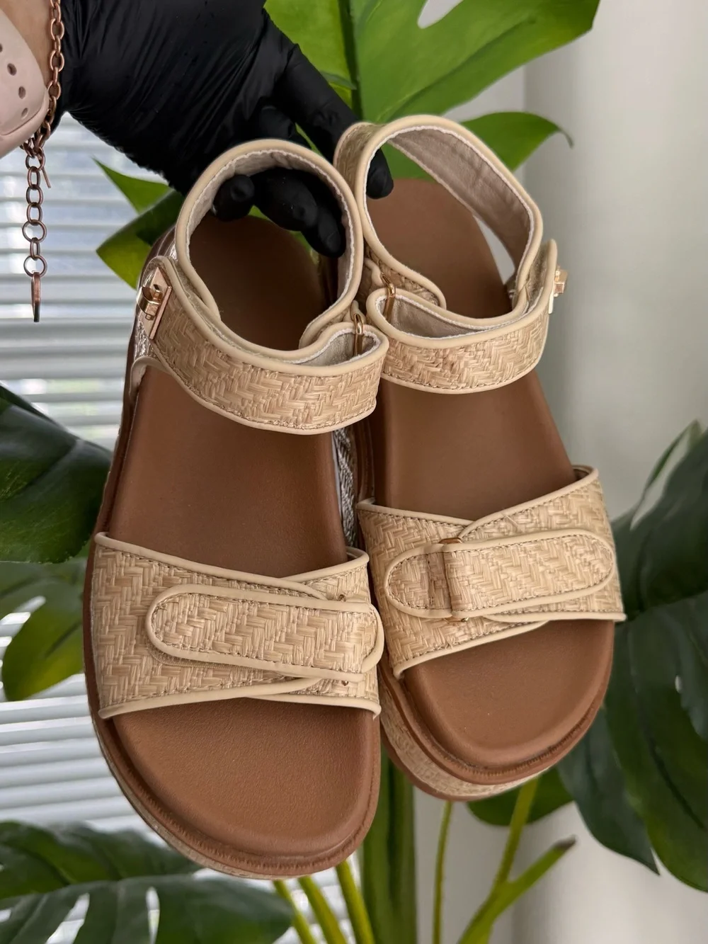 SO Loreen Women’s Platform Sandals Natural Raffia Wedge Double Strap Size 7.5M